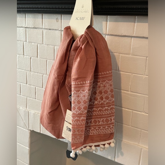 NWT Quagga Green Label Scarf - Picture 6 of 6